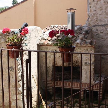 Casa De Laura Pension Aldeasona Buitenkant foto